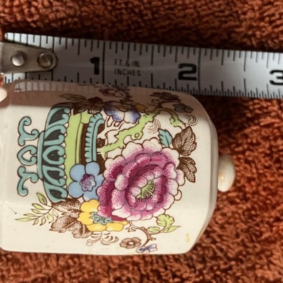 2 Miniture Mason's Iron Stone jars , Made in England - Picture 3 of 5